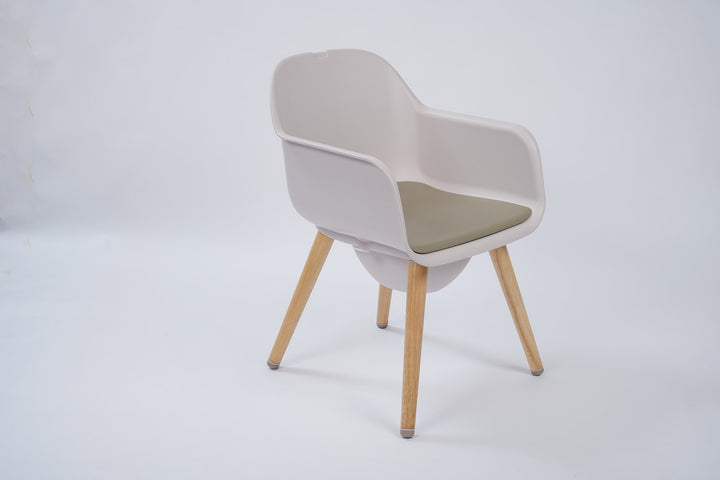 Spryly Commode
